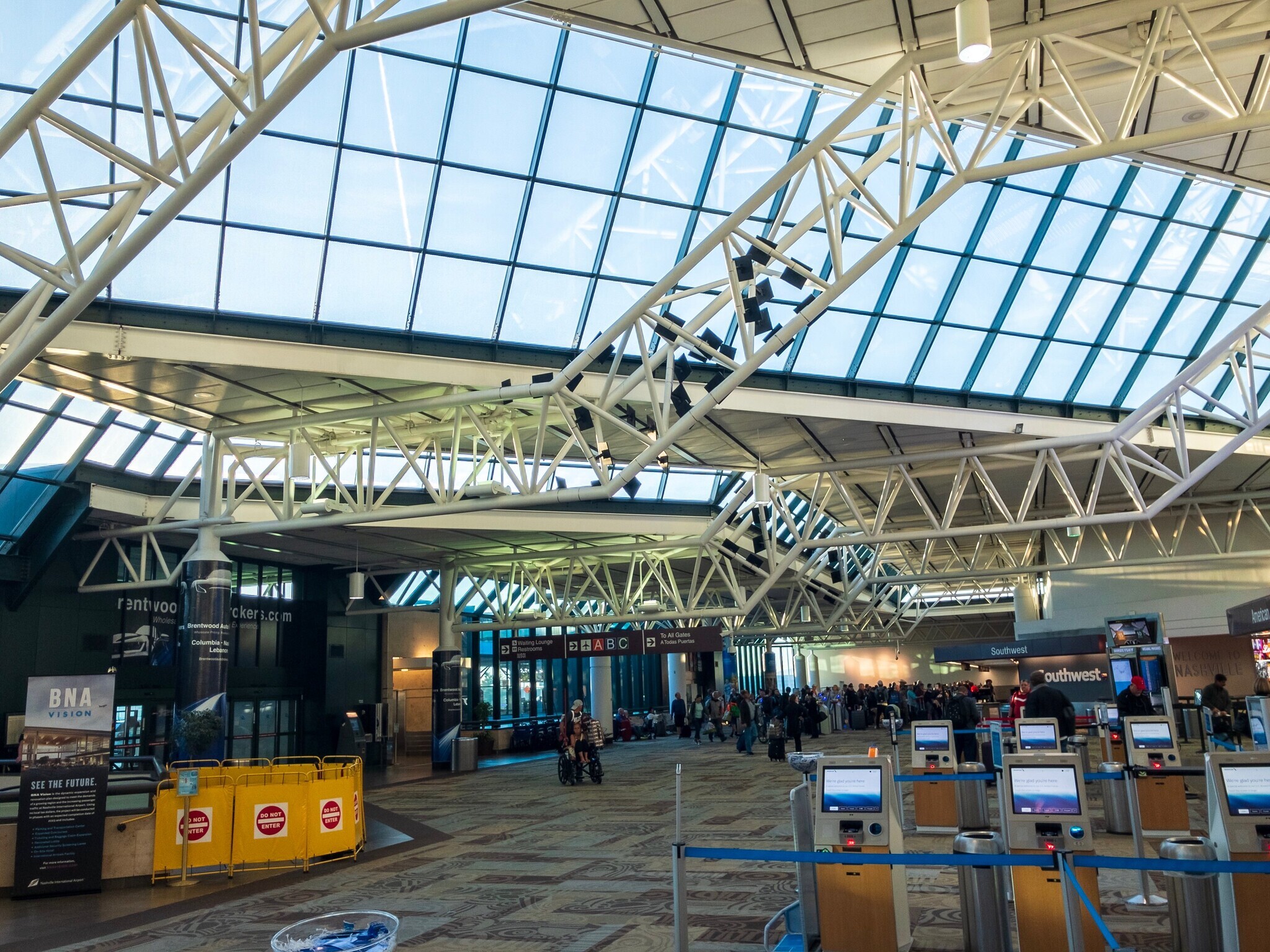 Nashville International Airport (BNA) by Jonathan Cutrer via Flickr/Creative Commons
